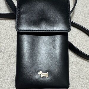 RADLEY LONDON Black Leather Crossbody Phone Pouch with Silver Scottie